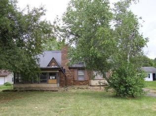 5925 Carter St, Hubbard, OH 44425