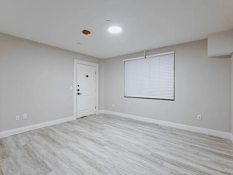 VEER Apartments — Photo 33