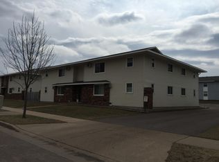 1021 Imperial Cir APT 3, Eau Claire, WI 54701