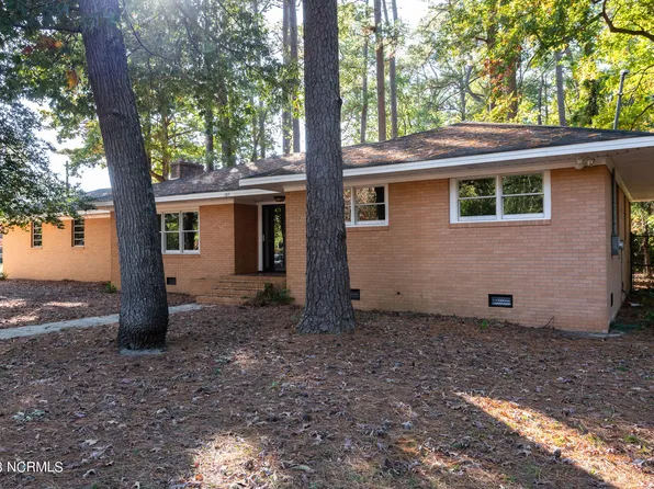 107 Lamont Road, Greenville, NC 27858
