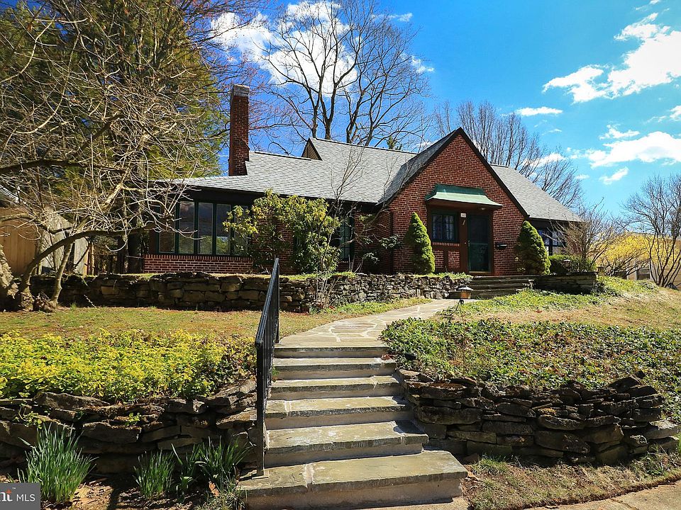 1st image of 548 Hillcrest Ave