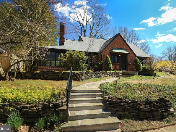 548 Hillcrest Ave, State College, PA 16803