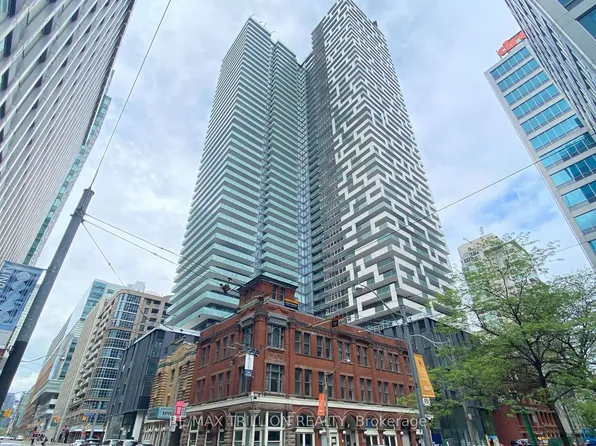 25 Richmond St E, Toronto, ON