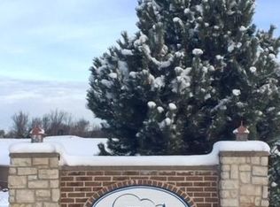 540 Tacoma Beach Rd APT 15, Sturgeon Bay, WI 54235