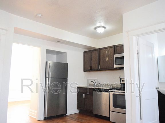 4th image of 5010 Virginia Ave