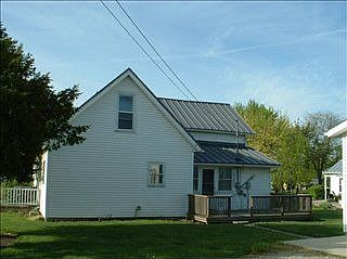 2nd image of 129 E Main St