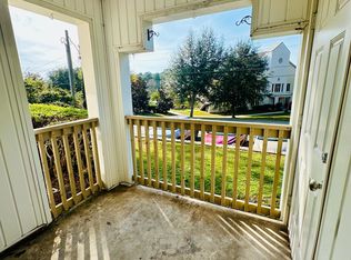 110 5th St APT C102, Daphne, AL 36526