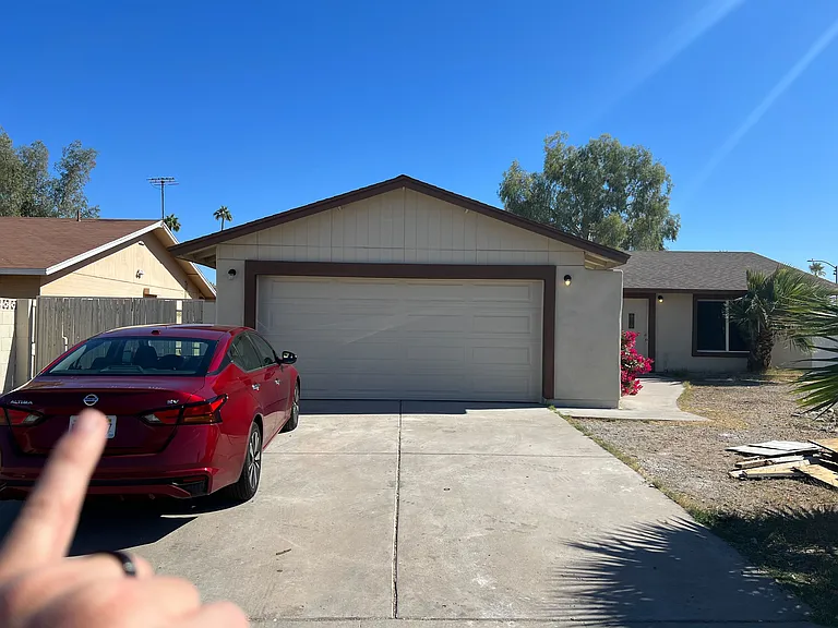 5701 N 45th Dr — Photo 8