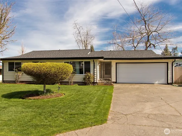 1867 Clovercrest Street, Enumclaw, WA 98022