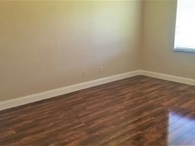 27095 Matheson Ave #206 — Photo 12