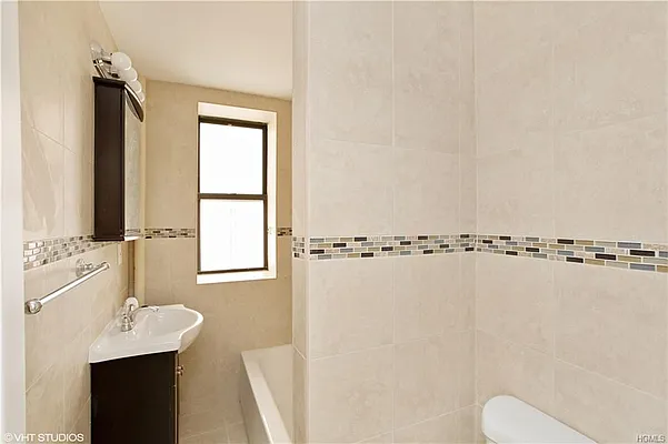 Sold by Keller Williams Realty NYC Group | media 31