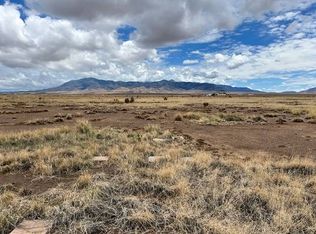 221 Shadow Mountain Ranch Rd, Carrizozo, NM 88301