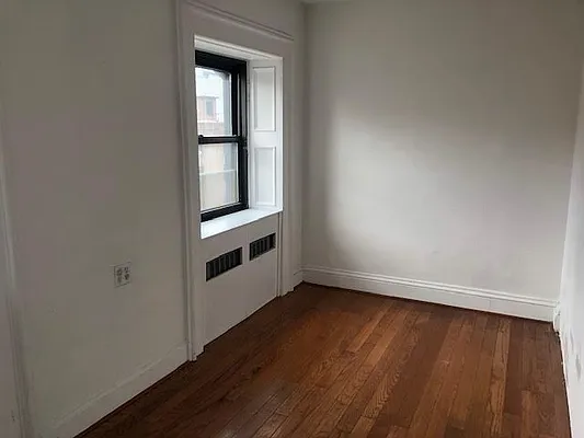 Rented by J M Weber Real Estate Inc | media 10