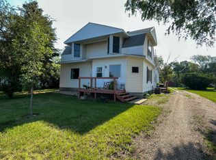 420 S Quapaw St, Iroquois, SD 57353