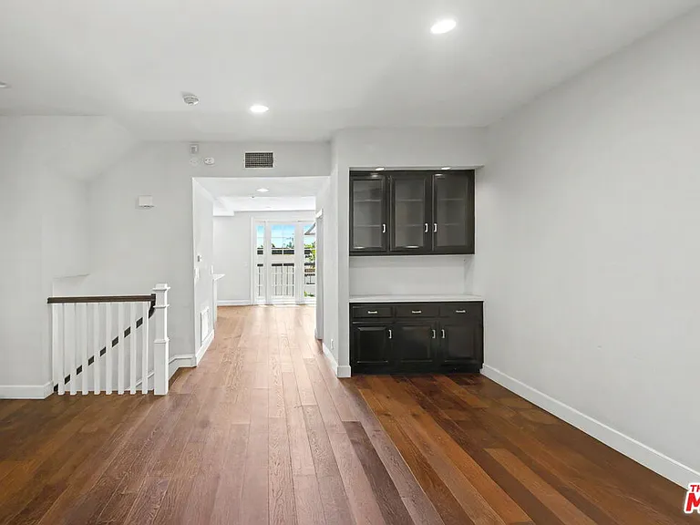 1242 Berkeley St #10 — Photo 5