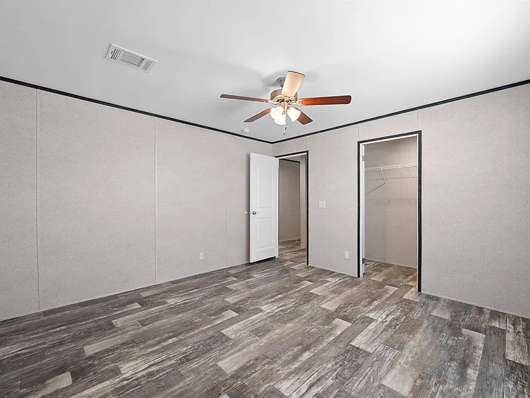 305 W Buell Dr #50A — Photo 21