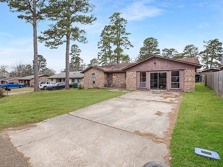 165 Greenforest Trl — Photo 17