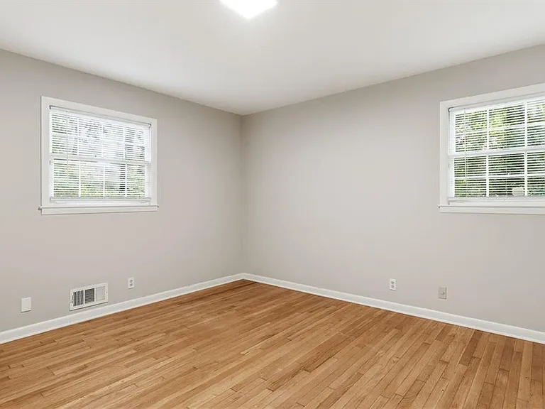 4411 Langdon Dr — Photo 26