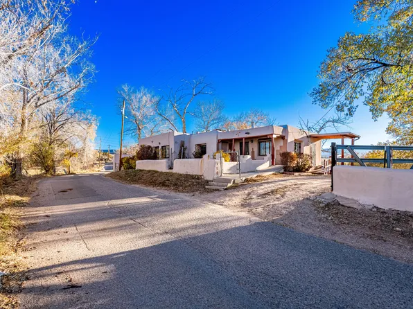 168 County Road 101, Chimayo, NM 87522