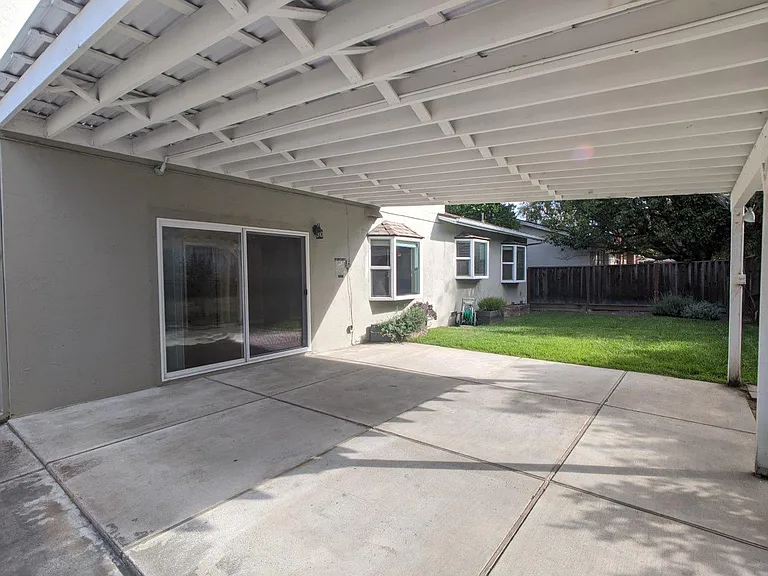1032 Cassia Way — Photo 29