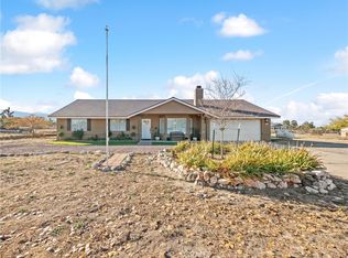 12186 Desert Ranch Rd, Phelan, CA 92371