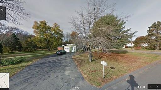 2nd image of 6 Bryant Rd