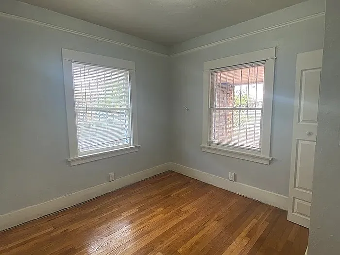 322 N Cherry Ave — Photo 8