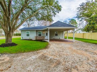 5022 E 32nd St, Dickinson, TX 77539