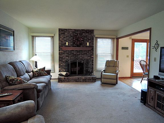 5th image of 2307 Richmond Dr