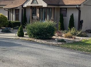 7545 Pleasant Valley Rd NE, Georgetown, IN 47122