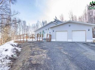 1561 Goldpointe Dr, Fairbanks, AK 99709