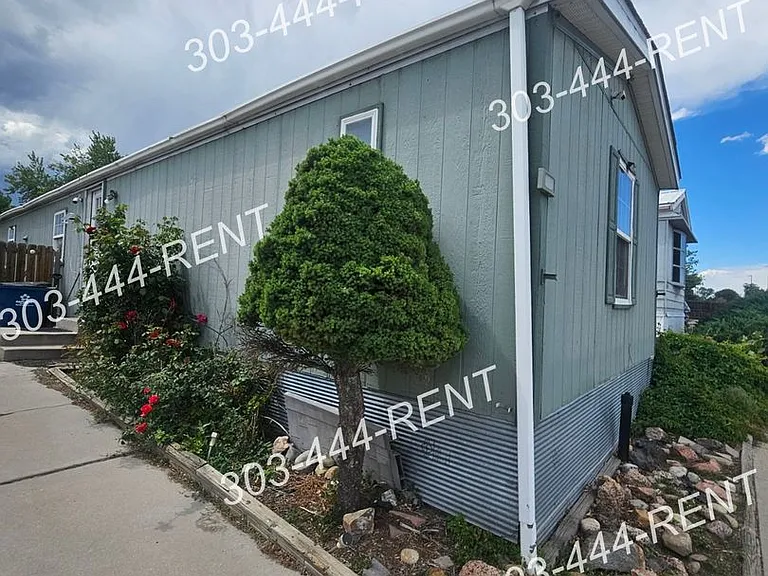 8539 Colorado Ct — Photo 2