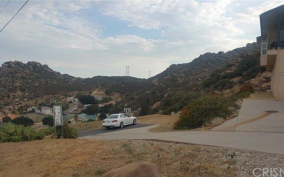 Off road no road to access.