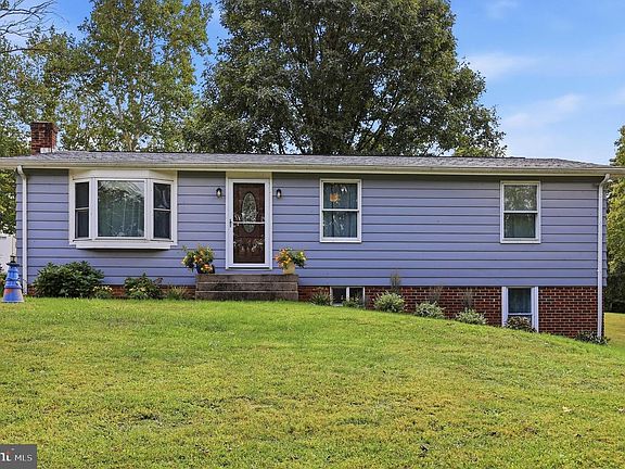 2nd image of 7217 Picnic Woods Rd
