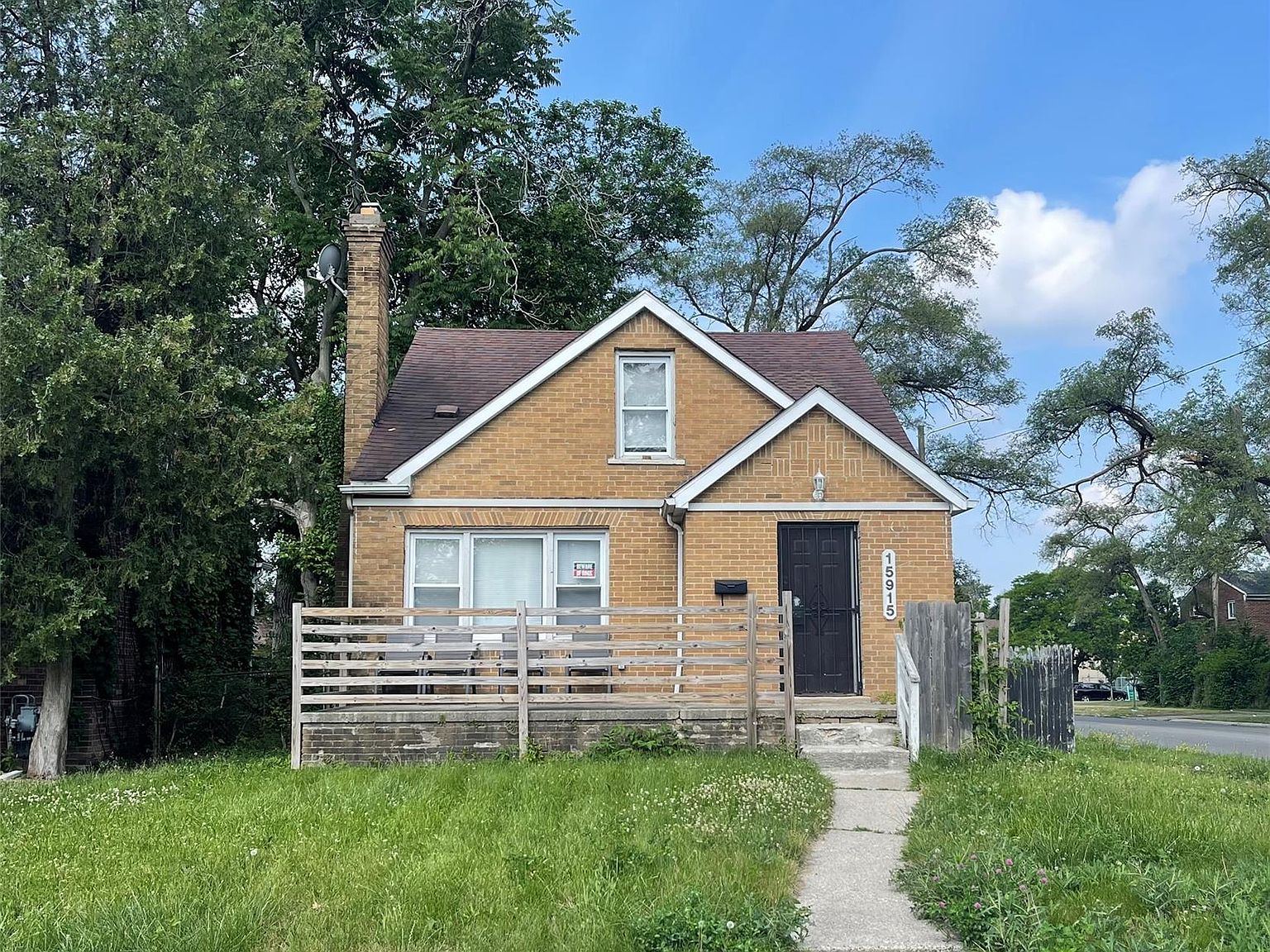 15915 Sussex St, Detroit, MI 48227 | Zillow