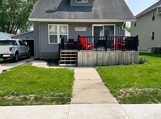 1005 Main Ave, Clear Lake, IA 50428