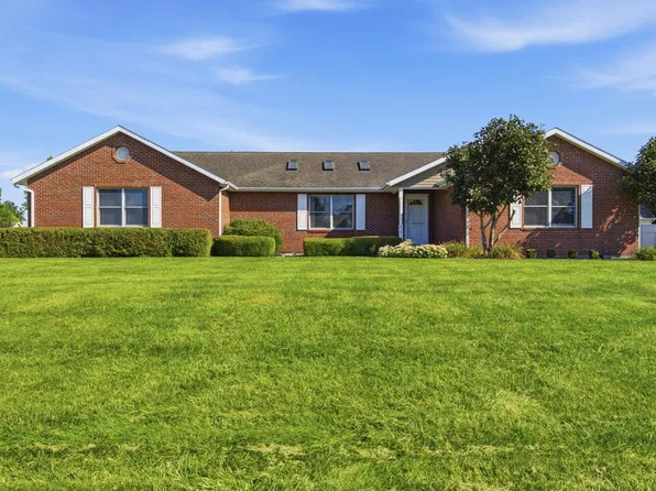 610 Idlewood Dr, Connersville, IN 47331
