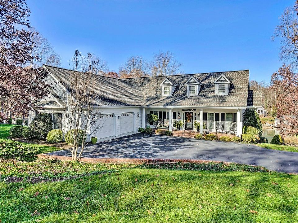 1st image of 125 Low Country Dr