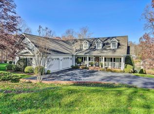 125 Low Country Dr, Penhook, VA 24137
