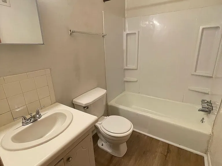 205 Audubon Dr — Photo 3