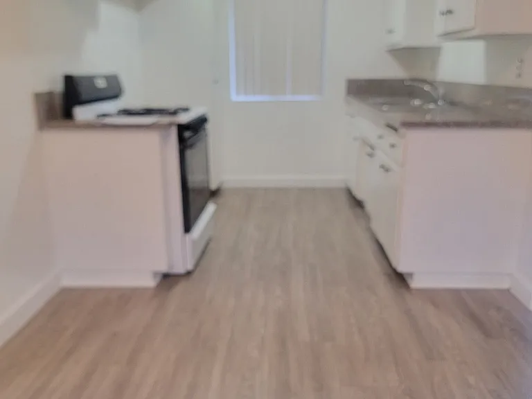 20346 Cohasset St #9 — Photo 3
