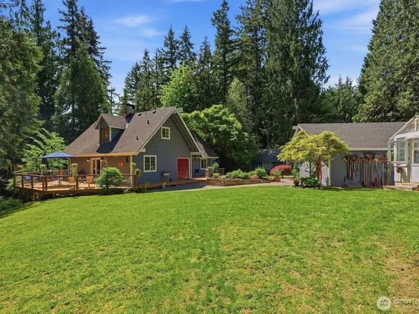 6922 232nd Avenue NE, Redmond, WA 98053