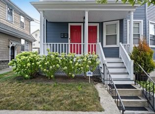 35 Stadden St, Providence, RI 02907