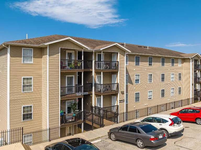 Ozark Sky Estates — Photo 4