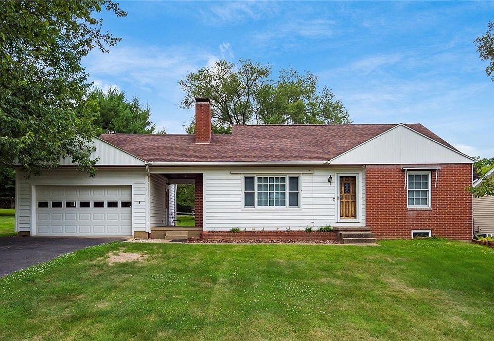 1st image of 3110 Lookout Dr