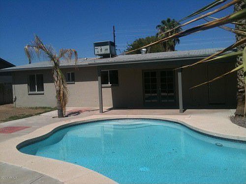 3rd image of 7831 E Gale Ave