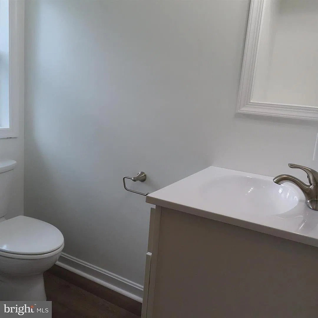 2 bed, 1.5 bath, $1,595 — Photo 4