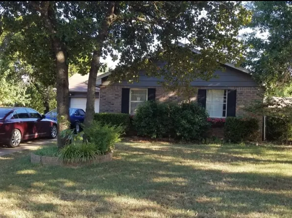 3408 Gwendolyn Ln, Edmond, OK 73034