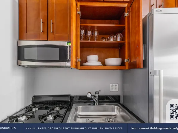 246 Mott Street image 8 of 22