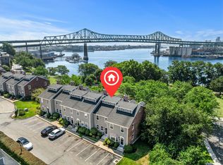 30 Breakwater Cv, Chelsea, MA 02150
